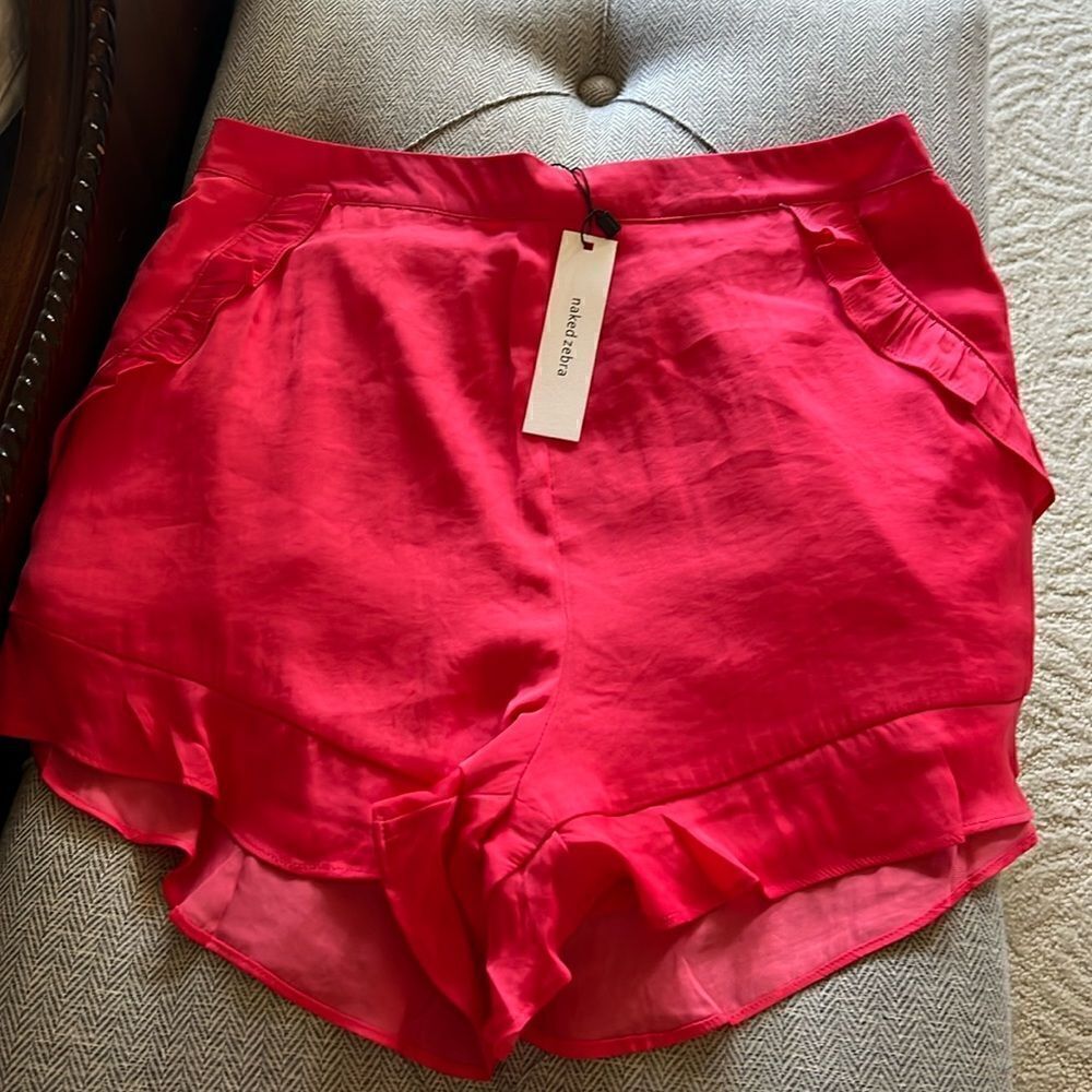 NWT Naked Zebra Red Ruffle Shorts with Pockets Size Medium